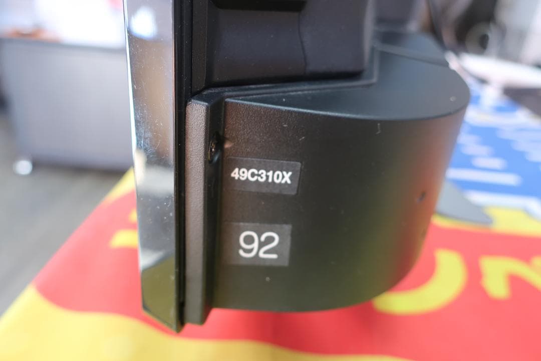 TOSHIBA REGZA 4K液晶テレビ 49C310X 2019年製