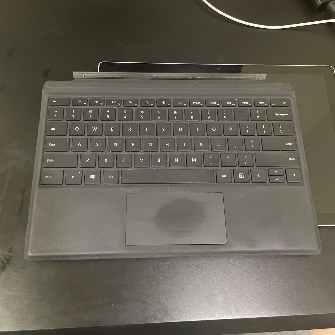 Surface Pro 7 (本体＋電源ケーブル＋キーボード兼カバー）シルバー