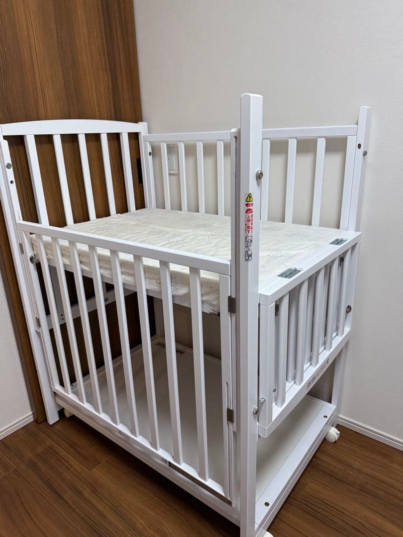 ヤマサキ　国産コンパクトベッド ツーオープン ミニベッド（ホワイト）マットレス付