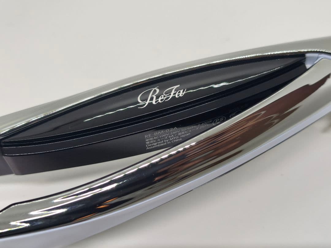 【極美品】ReFa リファ RE-BM ホワイト ストレートヘアアイロン
