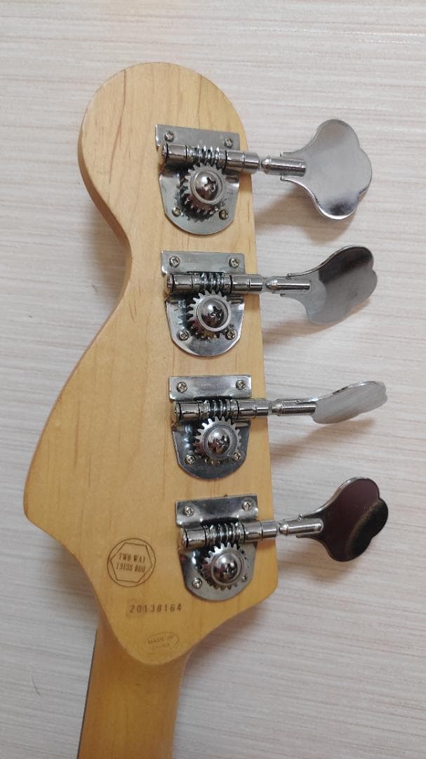 ベース SX Jazz Bass