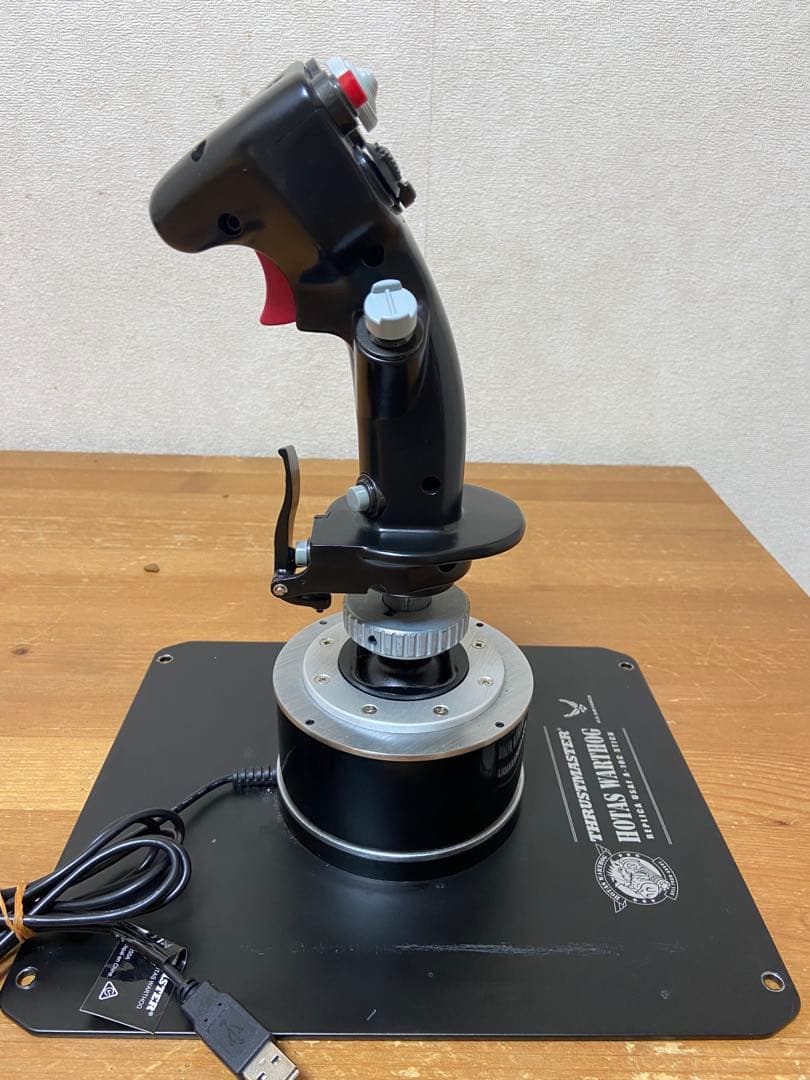 PC用ゲームコントローラー・コンバーター THRUSTMASTER HOTAS WARTHOG