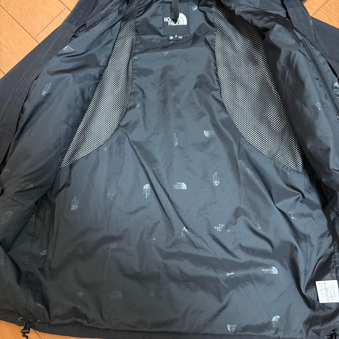 ノースフェイス　マウンテンライトジャケット　メンズS ブラックNP11834