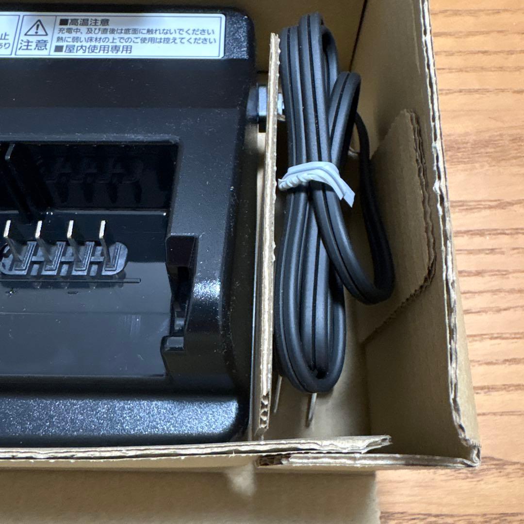 Panasonic NKJ075Z 電動自転車用バッテリー充電器