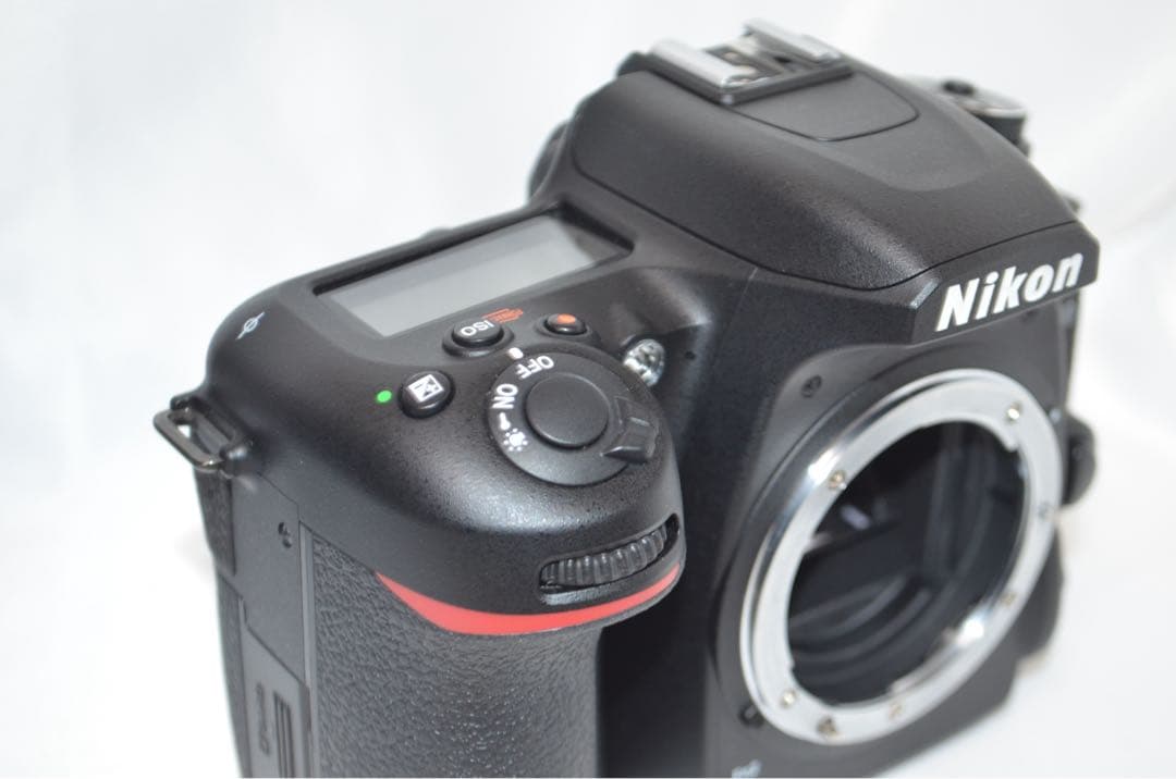 滅多にないシャッター数1500回以下 Nikon D7500☆Wi-Fi搭載