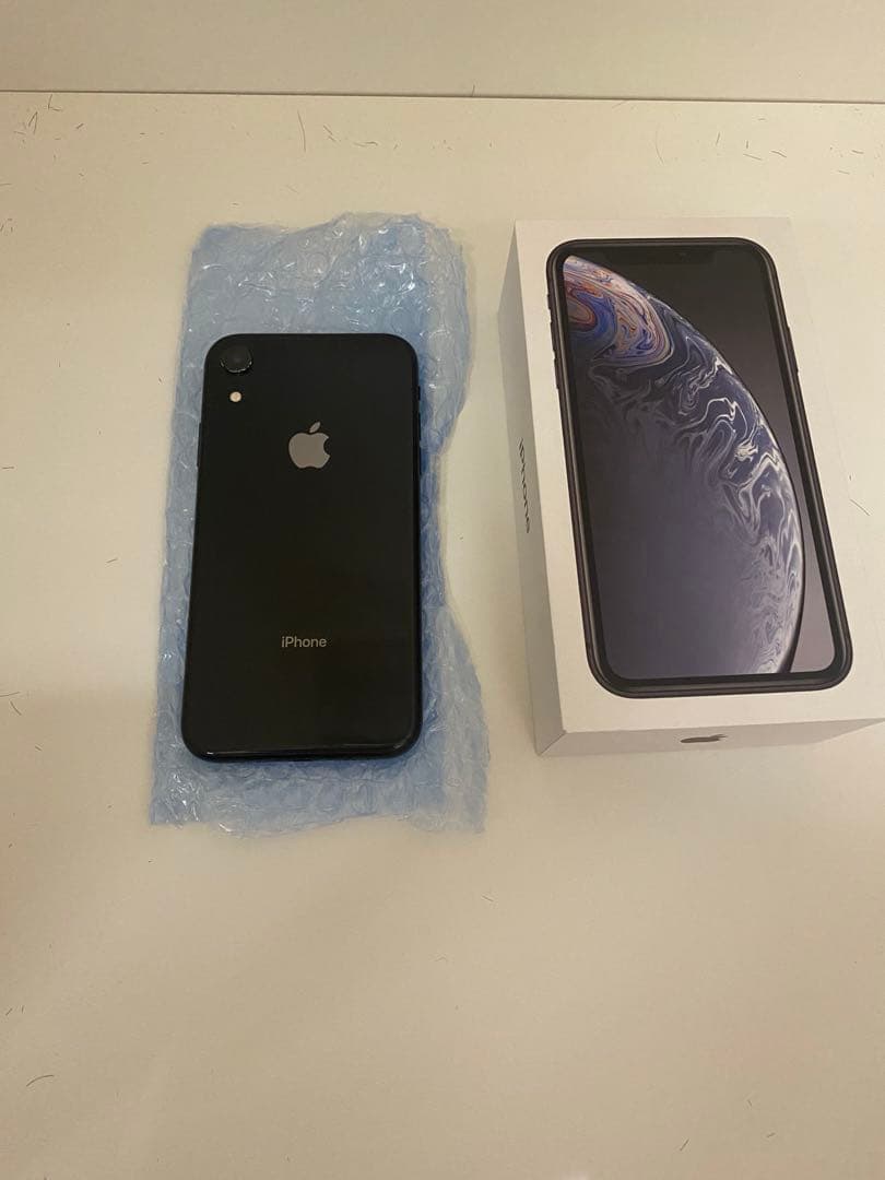 iPhone XR 64ギガ　ブラック