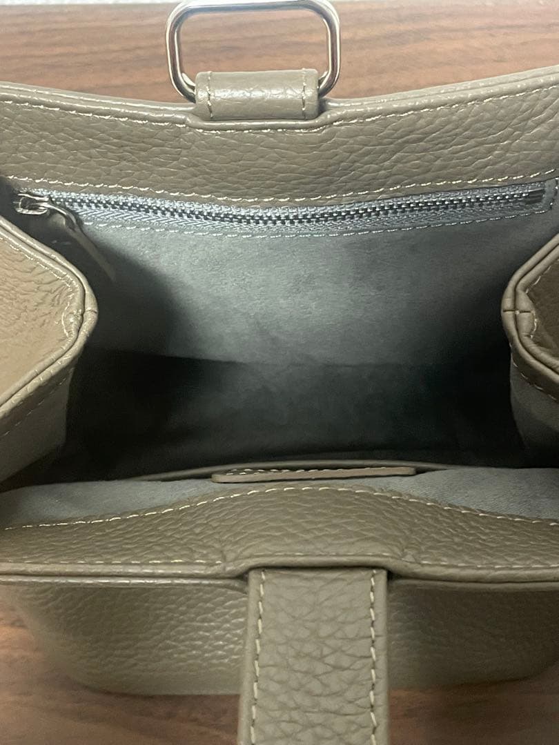 ★新品未使用★ Hush Tug ハッシュタグ　巾着レザーバッグ トープ