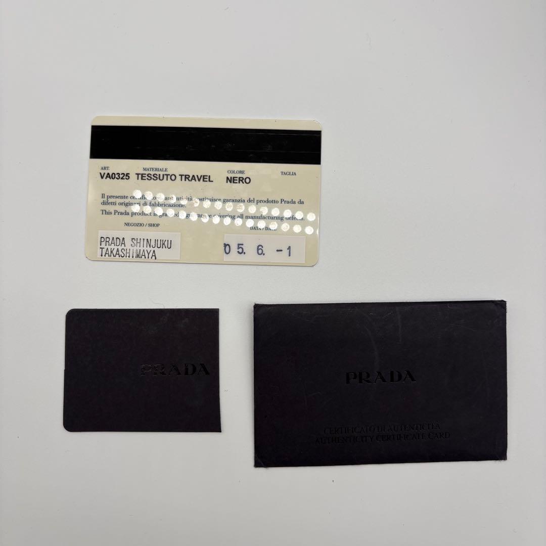 美品✨プラダ メッセンジャーバッグ ギャランティ　サフィアーノ 三角ロゴ 大容量