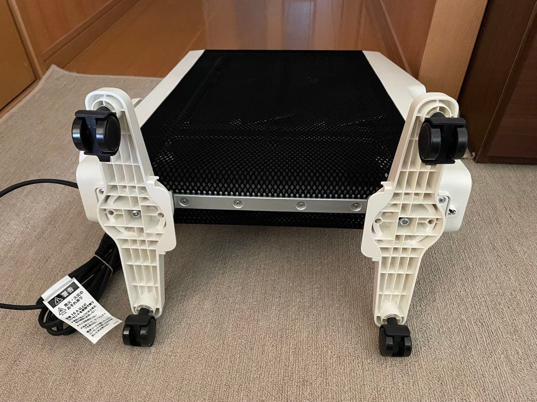 ［美品］siroca 遠赤軽量ヒーター SN-M451 1200W ホワイト