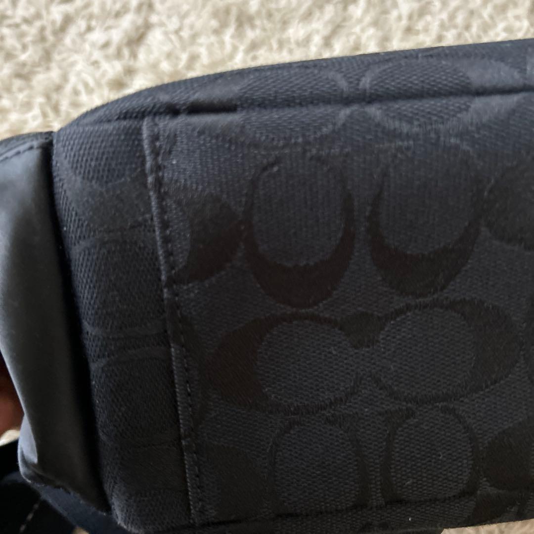 COACH シグネチャー　ブラック　ファー バッグ