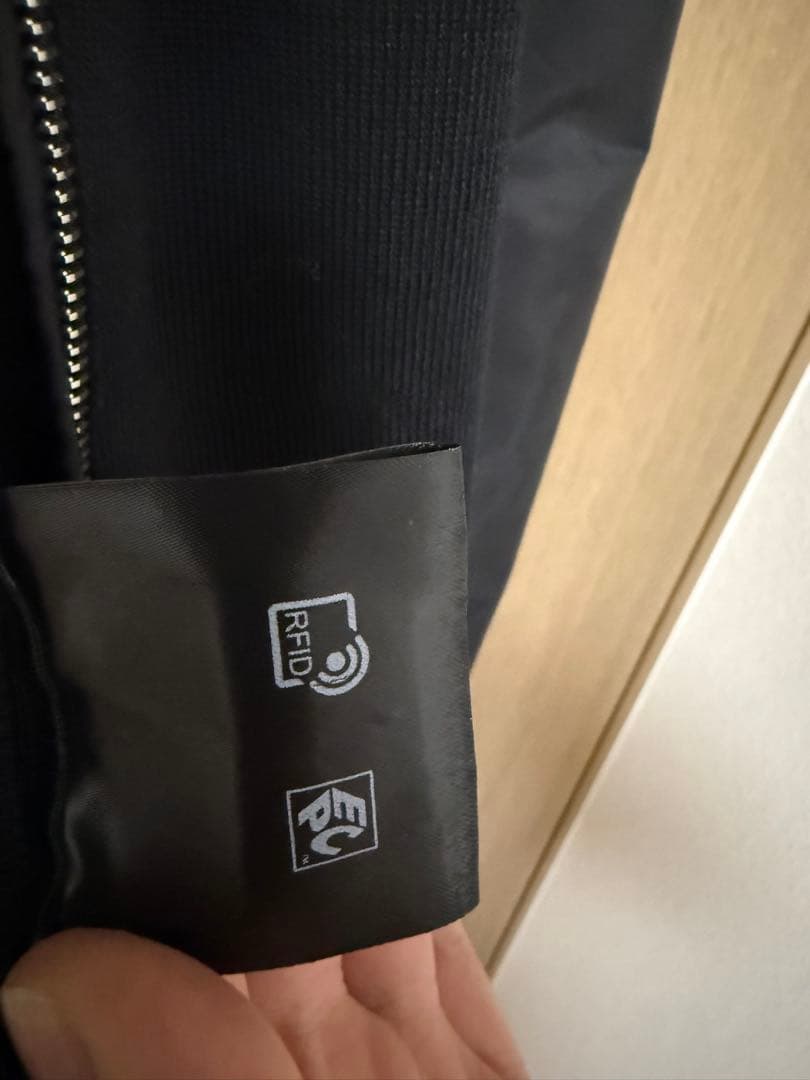 PRADA フード付きナイロンジャケット　ニットパーカー