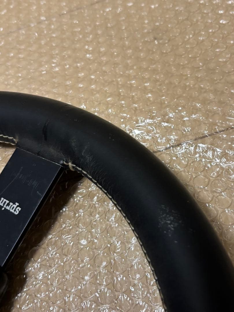 フェラーリ ステアリング MOMO