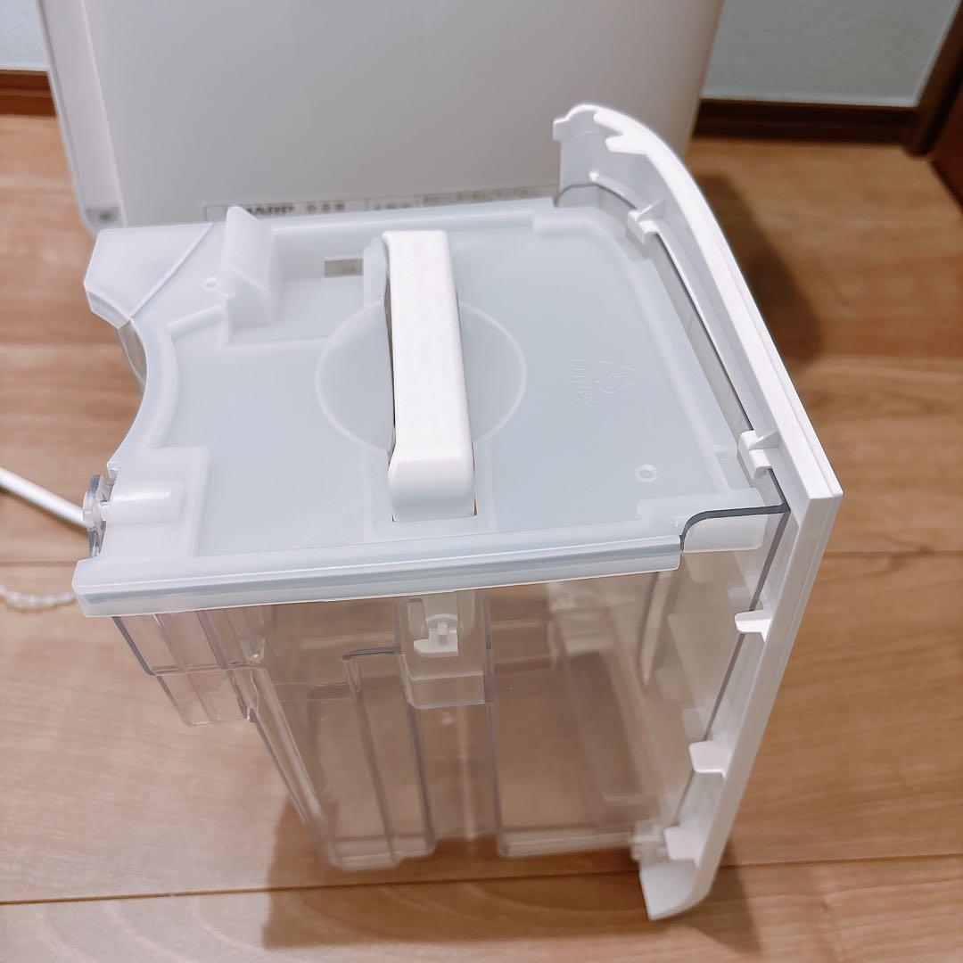 【美品・2025年製】SHARP 除湿機 CV-S71-W プラズマクラスター