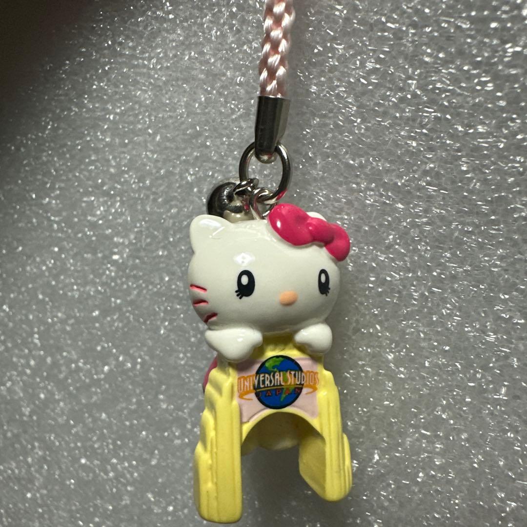 USJ限定　ハローキティストラップ