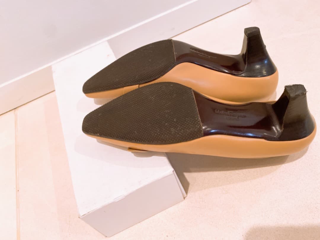 フェラガモ22センチヒール