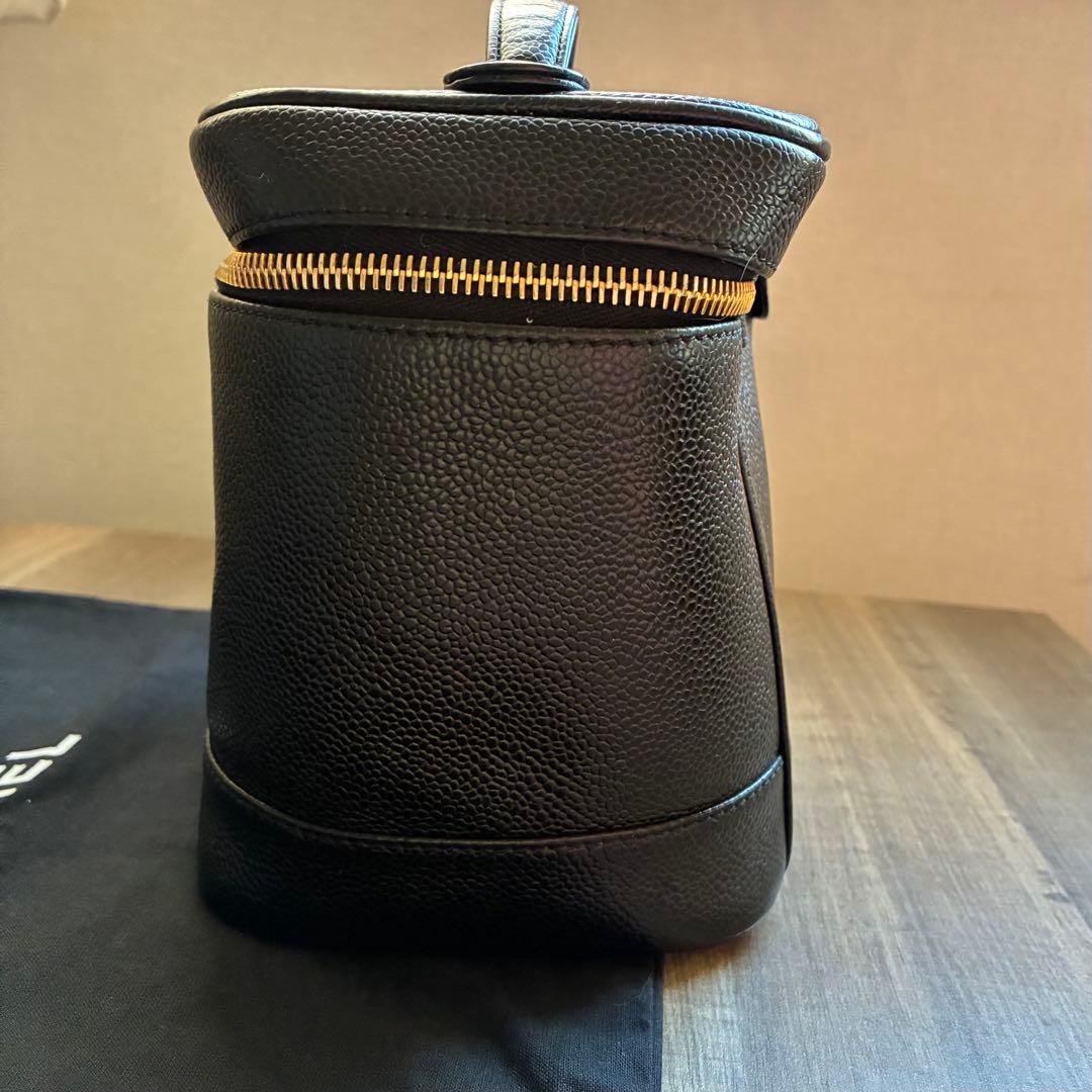 CHANEL キャビアスキン　バニティバッグ　ココマーク　ブラック