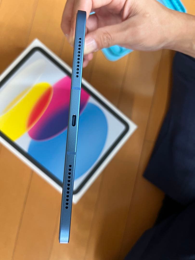 iPad (第10世代)WiFi＋Cellular 64GB ブルー 美品