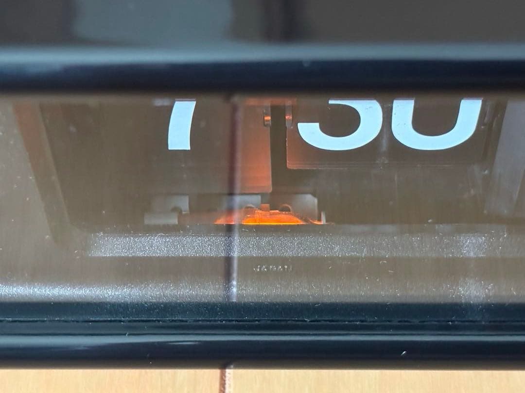 セイコー(SEIKO) デジタル時計 DP692T (パタパタ時計) 置き時計