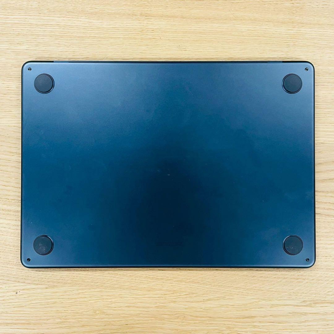 MacBook Air 13インチ 2022 M2 8GB 256GB