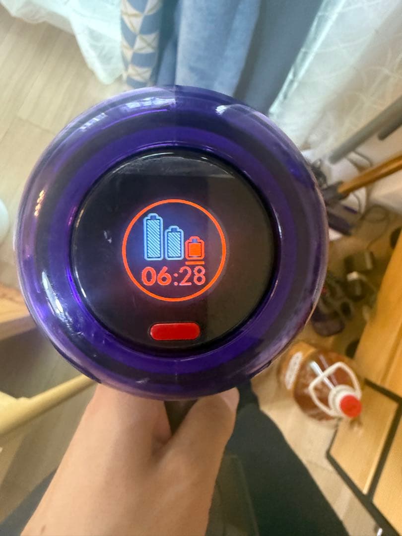 ダイソン Digital Slim Fluffy SV18