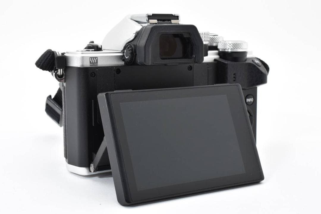 ★シャッター数1396回★ オリンパス OM-D E-M10 MarkⅡ ボディ