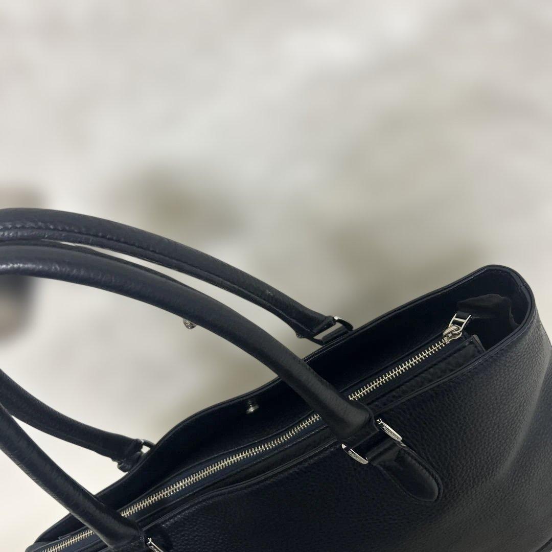 【美品】PELLE MORBIDAメイデンヴォヤージュ　肩掛け　A4 しぼ革