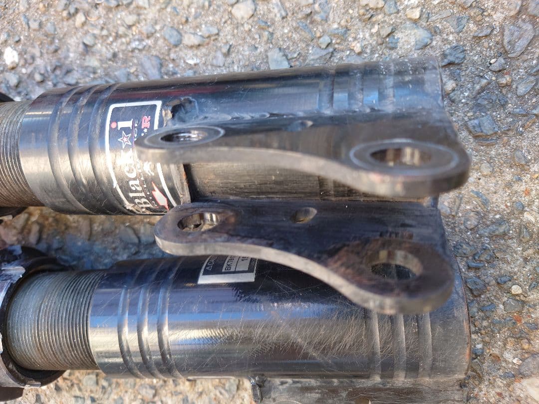 bB ヴィッツ NCP30/NCP10フルタップ式車高調RSR