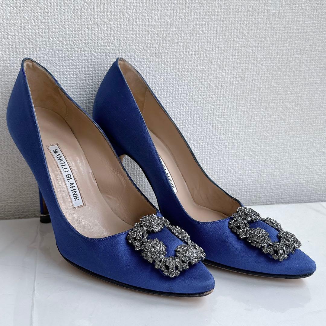 Yuk　マノロブラニク　ハンギシ　ビジューバックル　クリスタル　パンプス