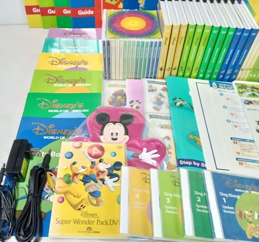 DWE ディズニー英語システム　メインプログラムフルセット　未使用多数