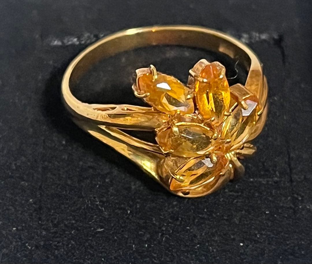 な*ん様 18金 トパーズリング 刻印あり