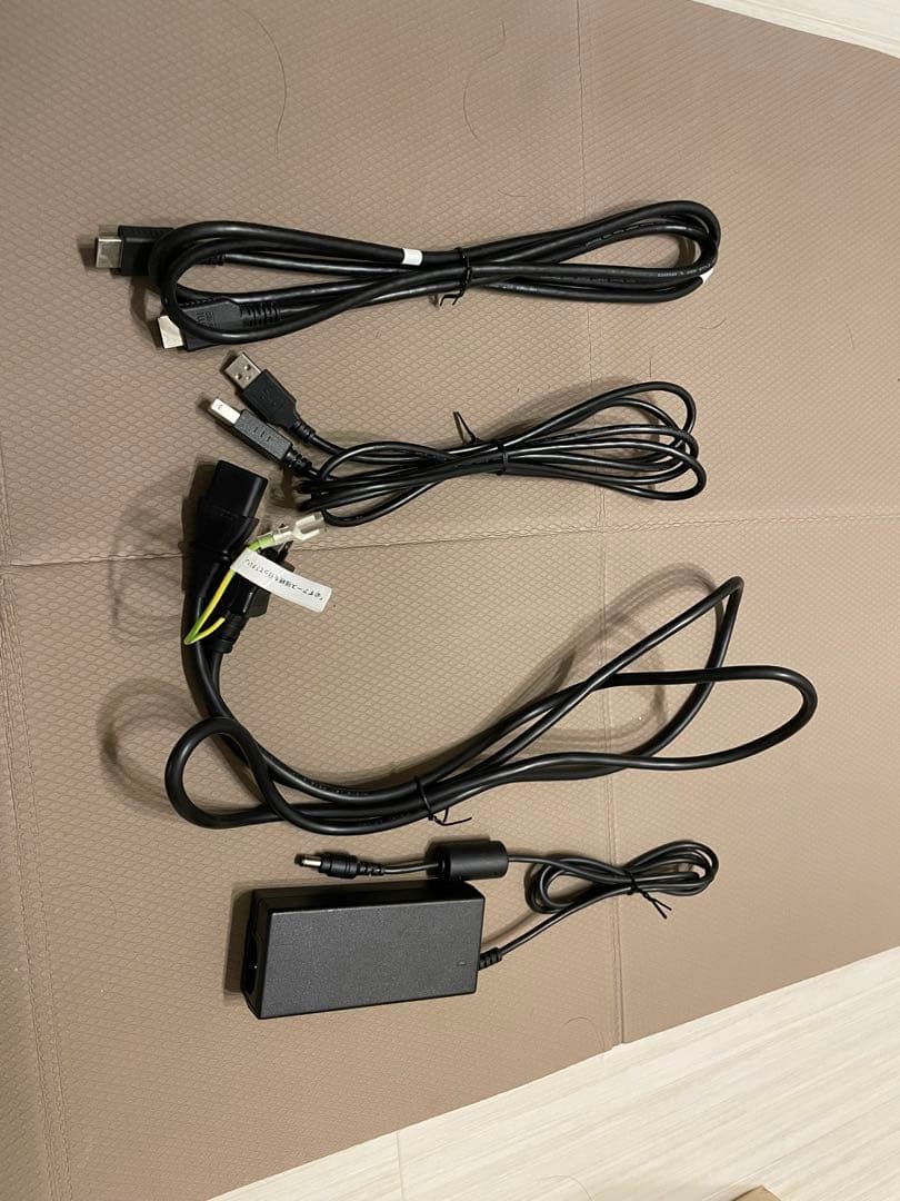 ワコム液晶ペンタブレットWacomCintiq22 21.5型