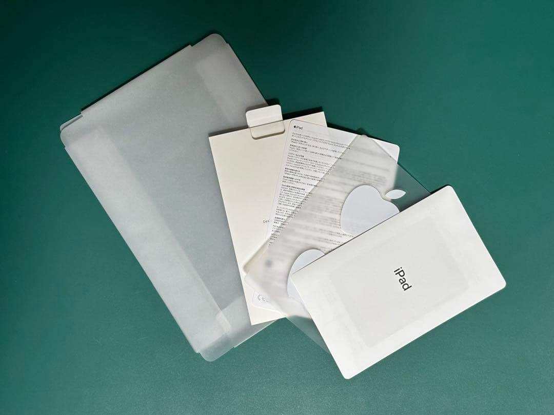 Apple iPad (第9世代) 256GB Wi-Fi スペースグレー