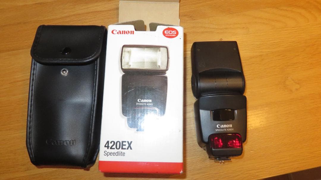 Canon eos650　キヤノン　望遠レンズ　カメラバッグ　ストロボ　付属