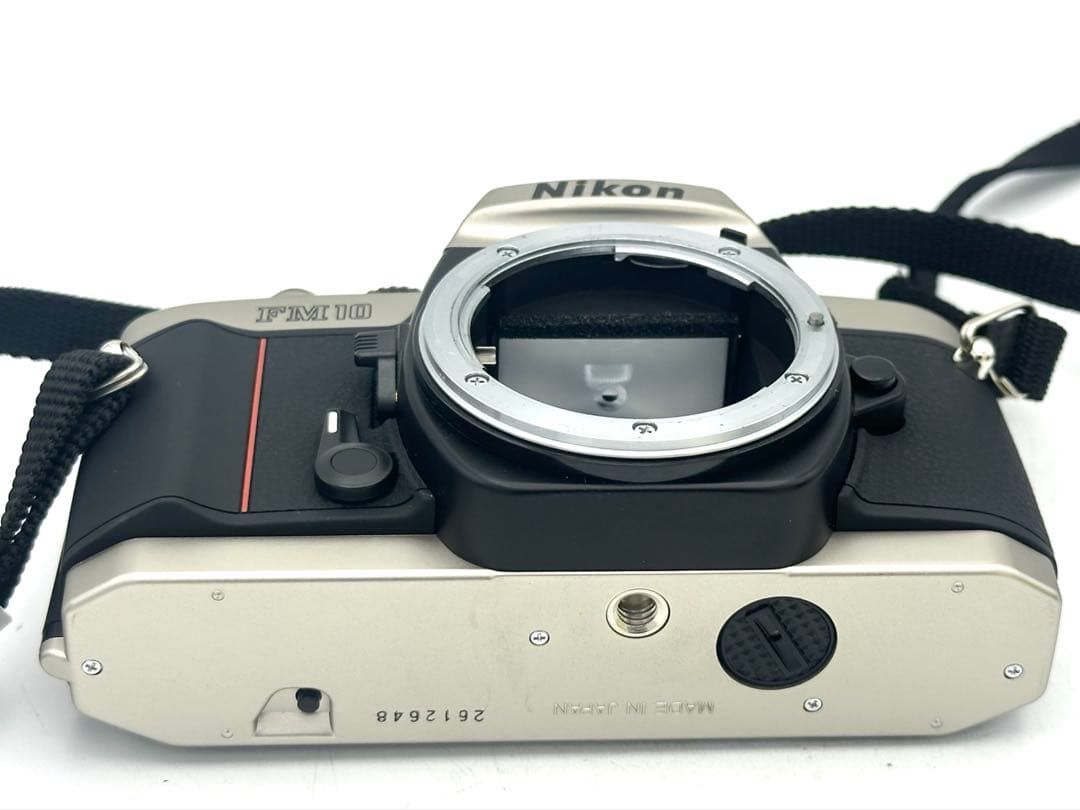 【完動品】Nikon FM10 + 標準レンズ フィルム 一眼レフ