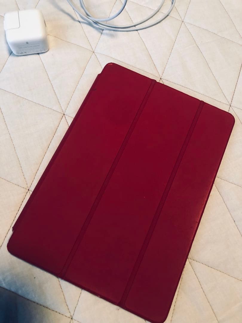 iPad Wi-Fi 32GB シルバー 第6世代 カバー