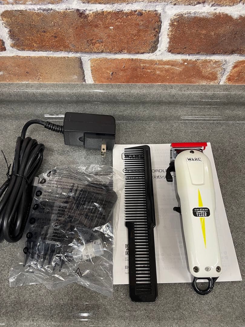 WAHL コードレス スーパー テーパー 業務用バリカン 使用少 美品