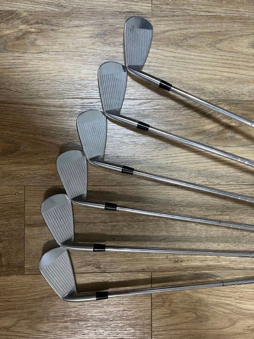 ブリヂストン JGR アイアンセット 5番〜PW
