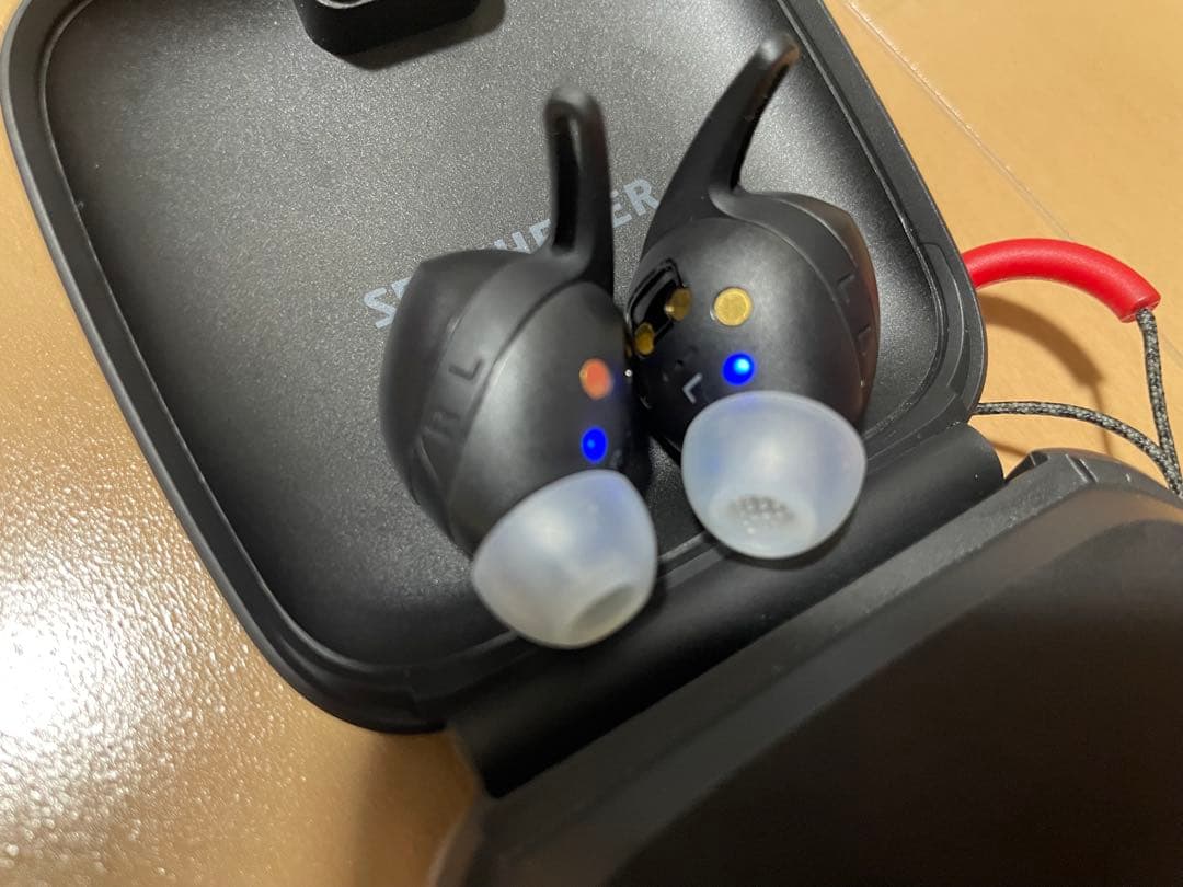 ゼンハイザー Sennheiser イヤホン MOMENTUM Sport