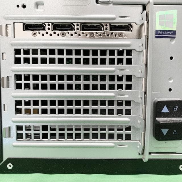 【4画面出力可能】 第8世代 i7-8700 QuadroP2000 32G