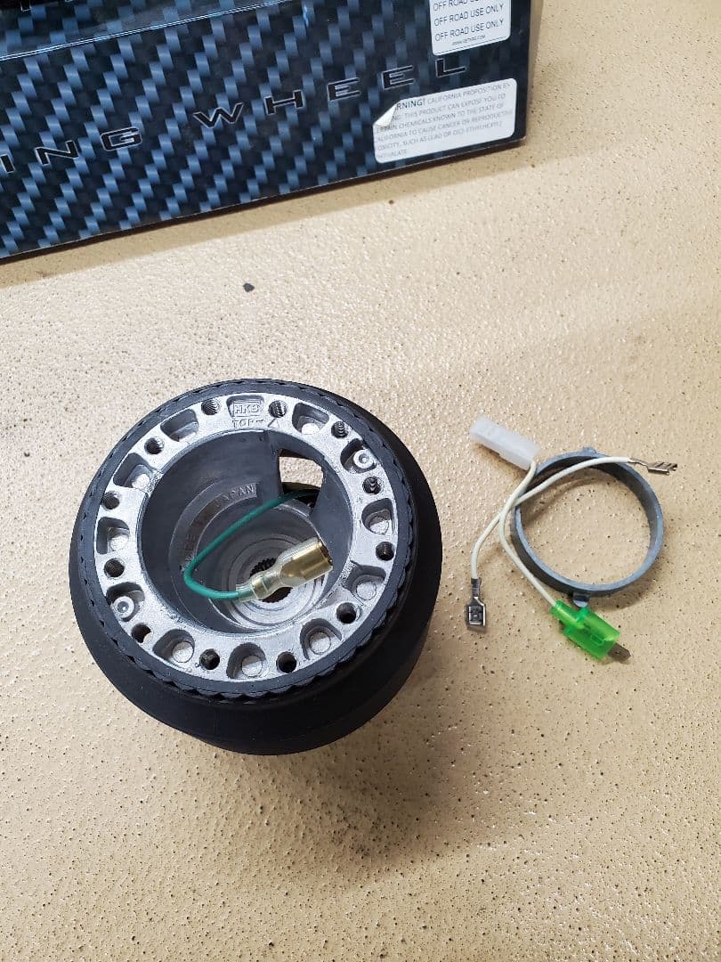 NRG ウッドステアリング 33パイ