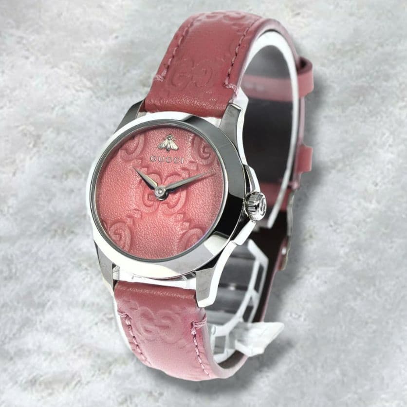 GUCCI　グッチ　腕時計　レディース　ピンク　ロゴ　型押し