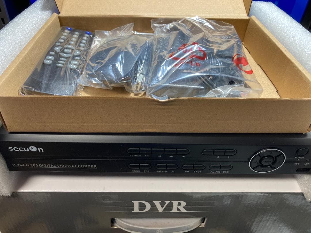 期間限定価格 Secuon　8ch監視カメラ・レコーダーセット新品
