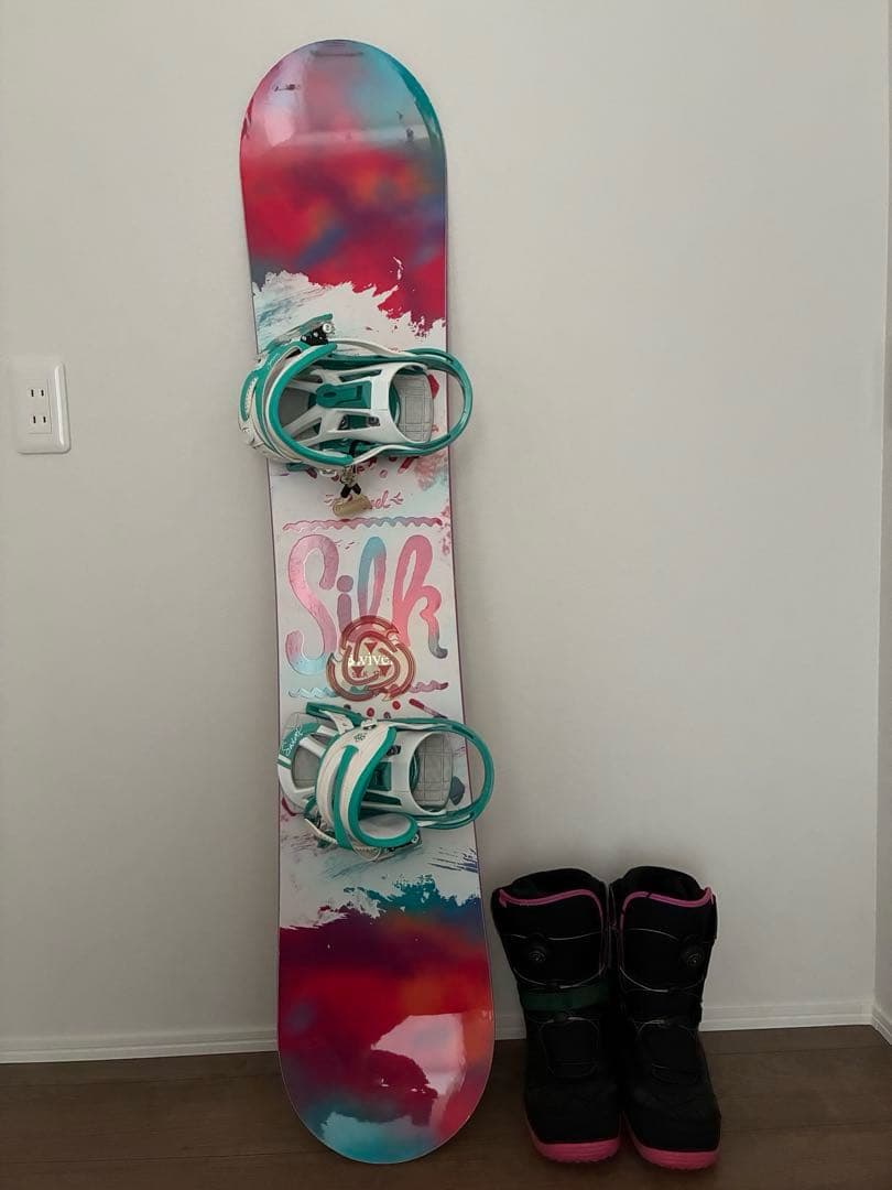 美品　SWIVELスウィベル　レディース　スノーボード4点　138cm
