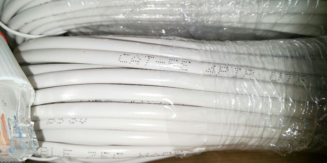 4K 800万画素・POE 防犯カメラ 増設用に 4台セット ケーブル付です！