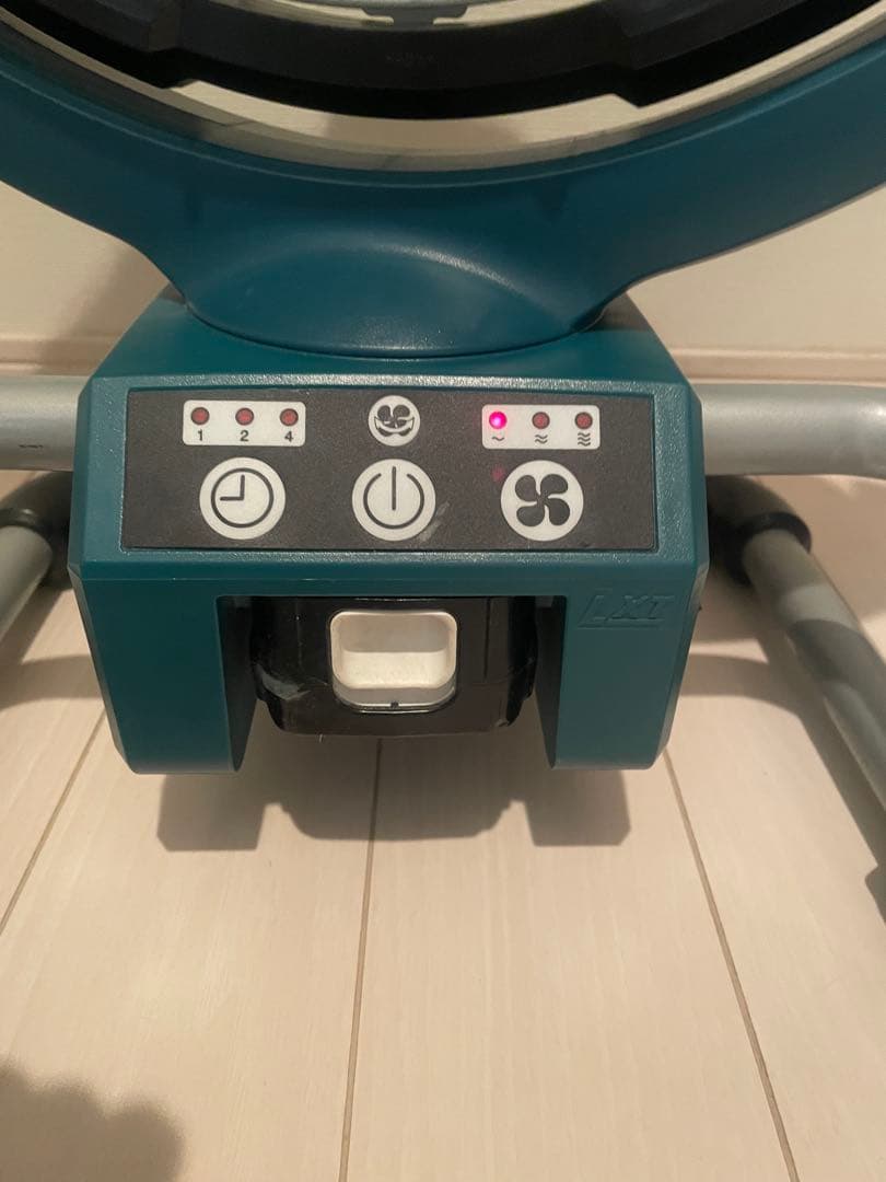 Makita スタンド型扇風機 3段階風量