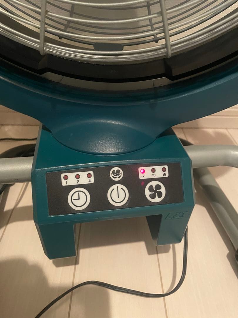 Makita スタンド型扇風機 3段階風量