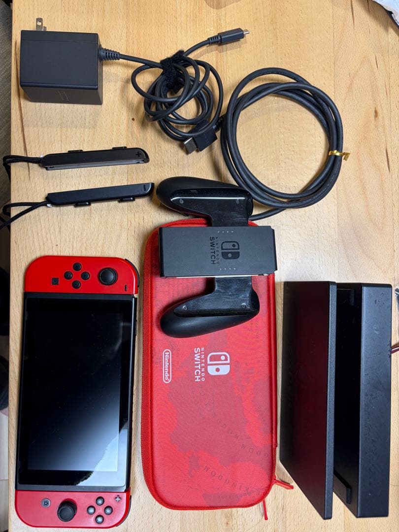 Nintendo Switch 赤 本体 + 付属品