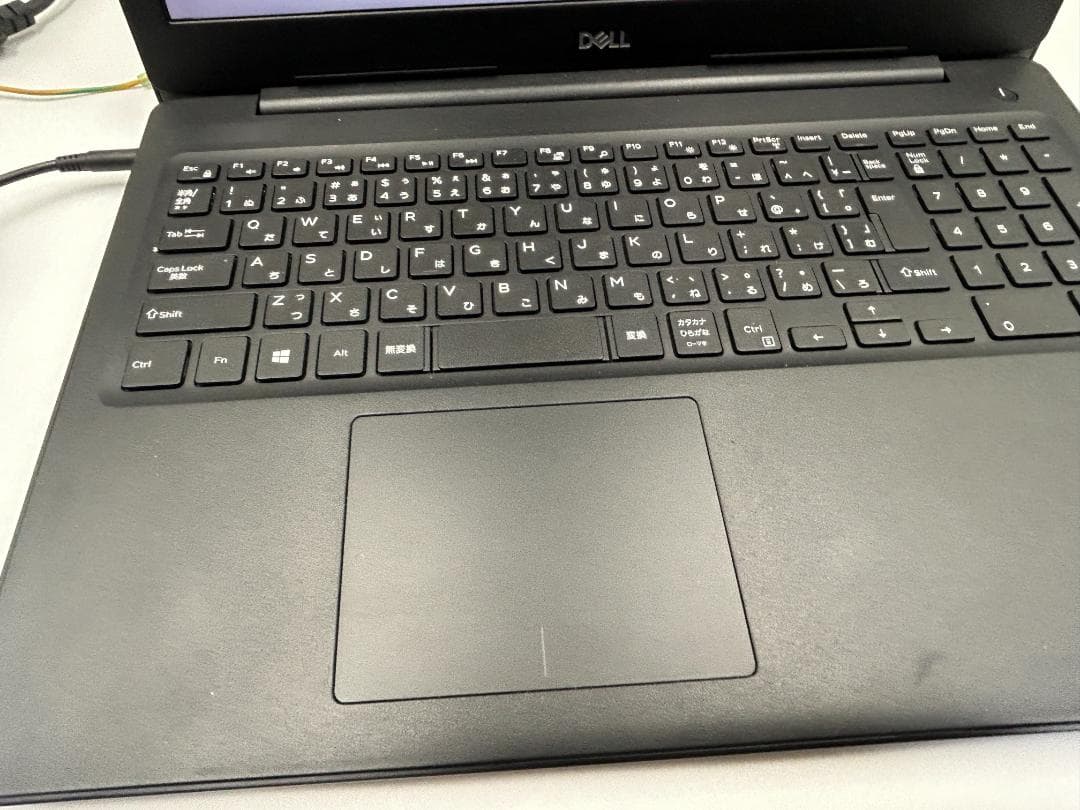 DELL Latitude 3590 ノートパソコン｜Core i3｜4GB