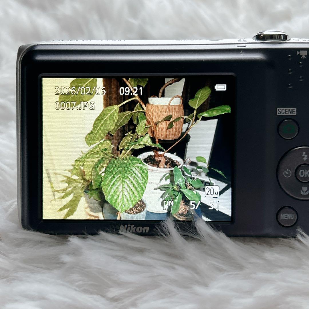 【美品】Nikon COOLPIXS3500 外箱 取説付 ニコン　クールピクス