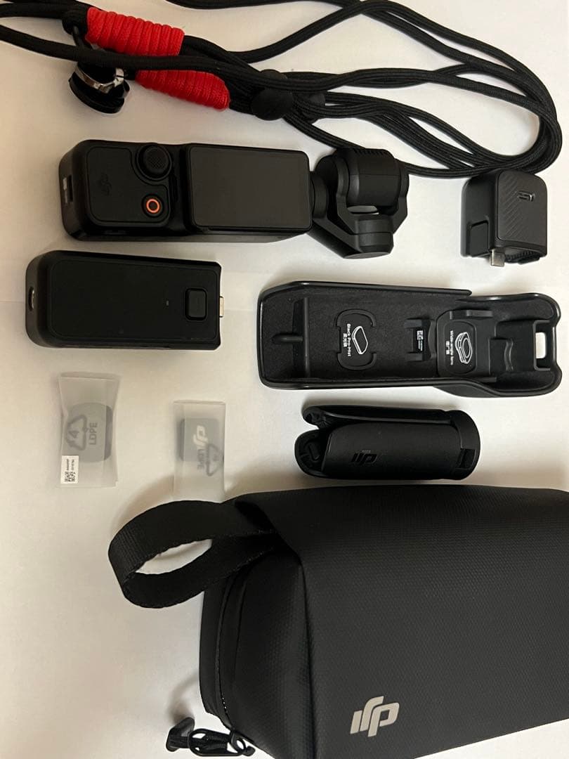 DJI Osmo Pocket3 本体と付属品